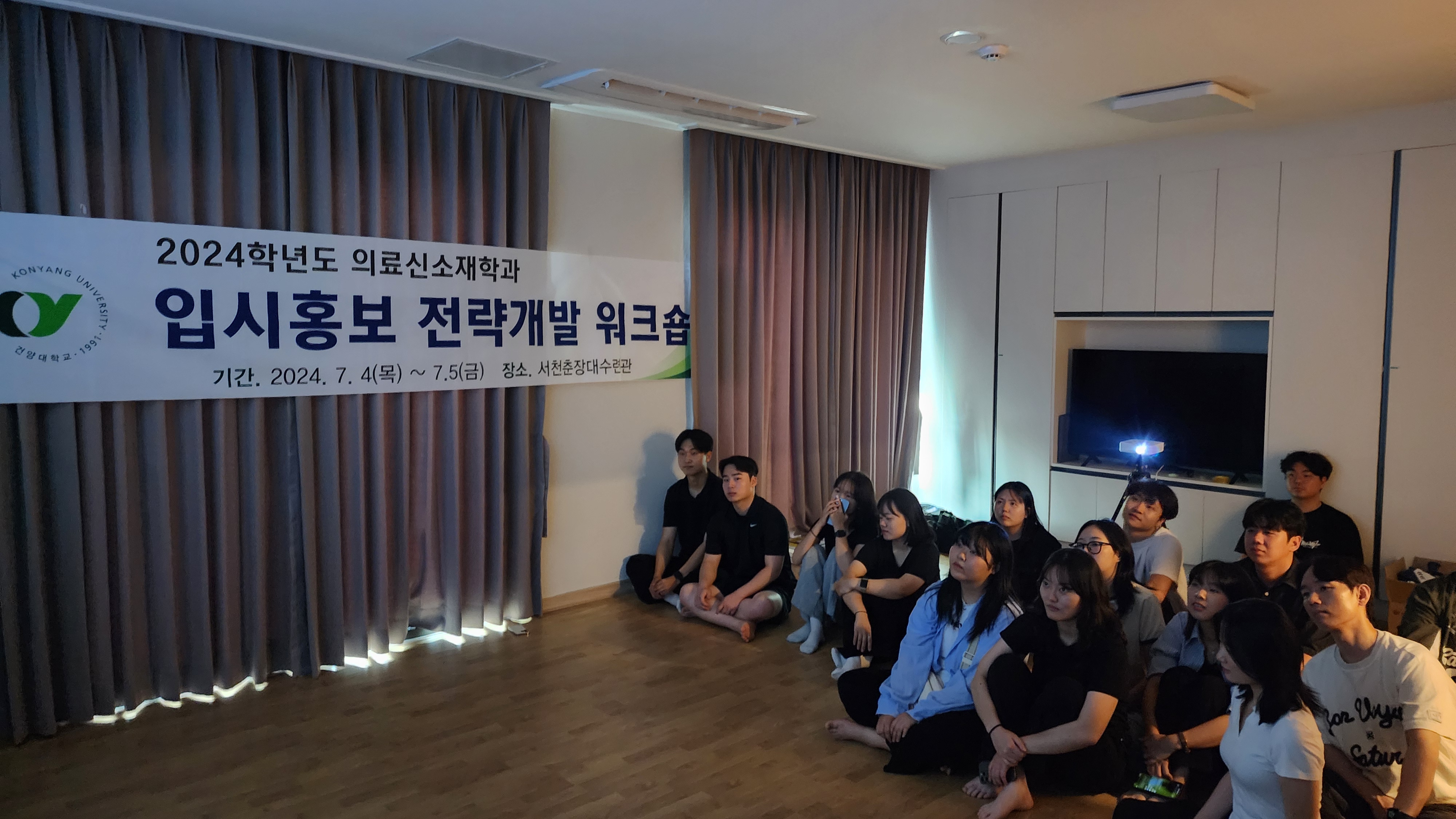 썸네일 사진